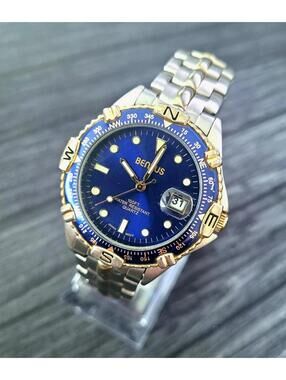 Rare Vintage Collectable Benrus Compass Dive Men Dress Watch